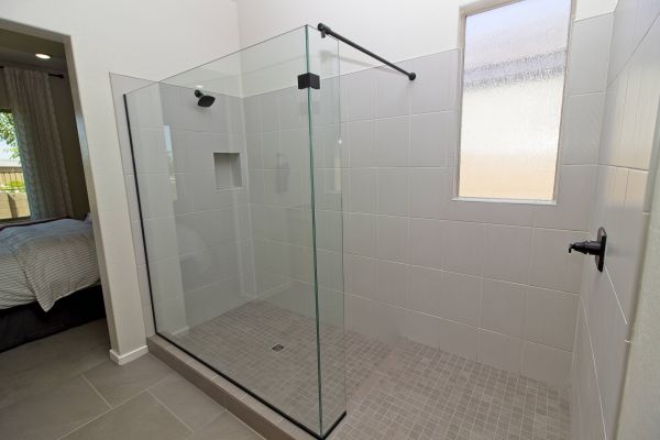 Walk In Shower Installation in Kissimmee
